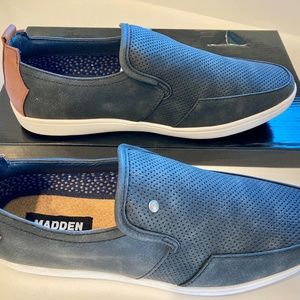 Steve Madden men’s size 9 black slip on shoes Brand New in box